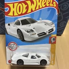 Hot Wheels NISSAN R390 GT1のサムネイル