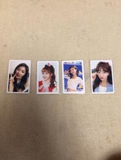 TWICE トレカ 4枚セットのサムネイル