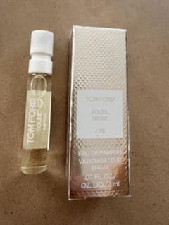 TOM FORD Soleil Neige オードパルファム 2mlのサムネイル