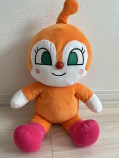 アンパンマンシリーズ　ドキンちゃんぬいぐるみのサムネイル