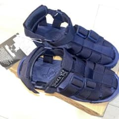 SHAKA HIKER ネイビー　新品未使用のサムネイル