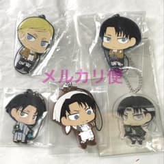 進撃の巨人 リヴァイ ゆーぽん ラバーストラップ アクリルキーホルダー
