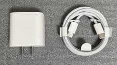 Apple 20W USB-C電源アダプタ & USB-C充電ケーブル（1m）のサムネイル