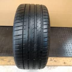 ぽんた235/40ZR18 ミシュラン パイロットスポーツ4 23年製1本 ぽんた様専用235/40ZR18 ミシュラン パイロットスポーツ4 23年製1本