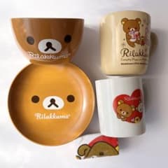 리락쿠마 로손 한정 비매품 5점 세트 10주년 기념 머그 접시 그릇