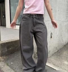 olu.olu バックボタンワイドパンツ グレーのサムネイル