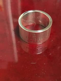 GUCCIリングのサムネイル