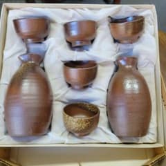 陶器製徳利と酒杯セットのサムネイル