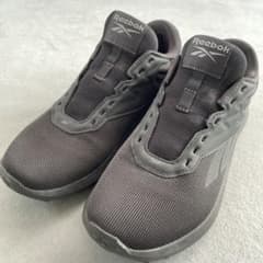 Reebok スニーカー ブラック　25.0のサムネイル