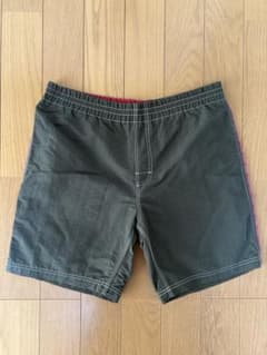 stussy 海パン　カーキ　Lサイズのサムネイル