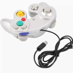 ゲームキューブ用コントローラーのサムネイル