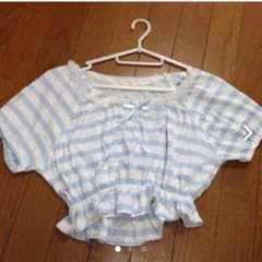 まなぴょんリメイク ショート丈オフショルトップスのサムネイル