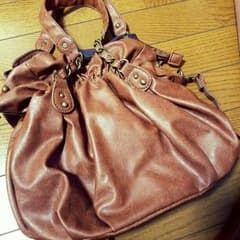 アースバックのサムネイル