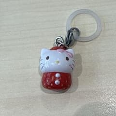 キティー めじるしアクセサリー いちごのサムネイル