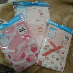 新生児 肌着 女の子 新品 ロンパースのサムネイル