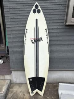fishbeard スパインテック 5'7" (千葉北手渡し)のサムネイル