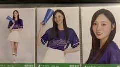ベースボールシャツ2025 梅澤美波 3種コンプ - メルカリ