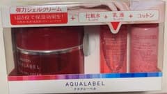 アクアレーベル ジェルクリーム＆化粧水＆乳液セットのサムネイル