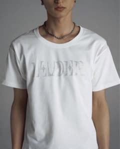 【即完品】Jent Louis Rhinestone T-Shirt 完売品）Jent Louis Rhinestone Tシャツ white M - メルカリ