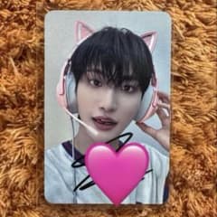 ATEEZ MAKESTAR PINK CAT HONGJOONG sign ② ATEEZ MAKESTAR PINK CAT SEONGHWA sign ② - メルカリ