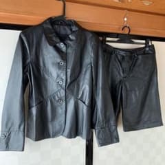CAPTIOUSPERSONのジャケット半ズボンのサムネイル