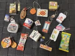 ガチャガチャまとめ売り 食品のサムネイル