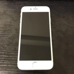 iPhone 6 ホワイト 16 GB Softbankのサムネイル
