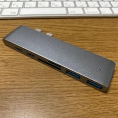 7-in1 MacBookPro 4KHDMIハブカードリーダーアダプターのサムネイル