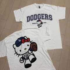 海外限定】ドジャース×ハローキティ コラボTシャツ バックプリントL