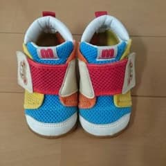 【専用】ミキハウス ベビーシューズ 13.5㎝のサムネイル