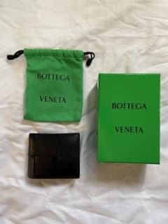 BOTTEGA VENETA 二つ折りウォレット　財布のサムネイル