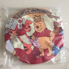 ​【新品タグ付】くまのプーさん　大きなラウンド収納バスケット ディズニー