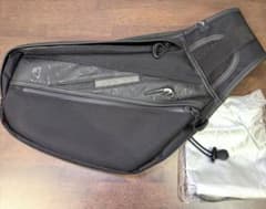 KUSHITANI クシタニ ワンショルダーバッグ ブラックアウトK-3589B