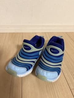 ナイキ　ダイナモフリー 18cm スニーカーのサムネイル