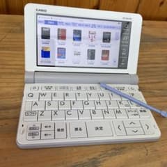 電子辞書 CASIO XD-SR4700 - メルカリ