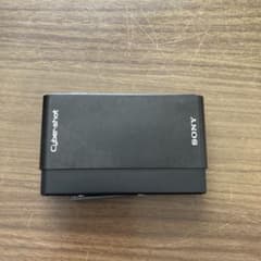 Sony Cyber-shot デジタルカメラ 本体と付属品のサムネイル