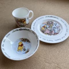 ロイヤルドルトン クマのプー さん食器セット - メルカリ