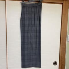 アンタイトルワイドパンツウール100%のサムネイル
