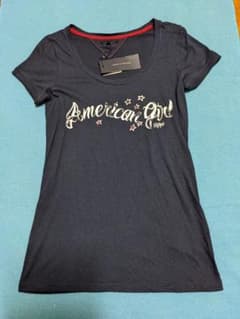 トミーヒルフィガーのレディースTシャツのサムネイル