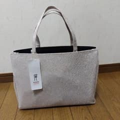 Thumbnail of 和装バック。京都あまてまり。A4サイズ。縦25cm.横34cm、幅8cm.