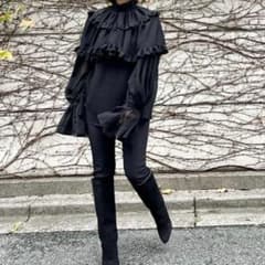 cygne シーニュ　完売　フリルブラウス cygne シーニュ 完売 フリルブラウス - メルカリ