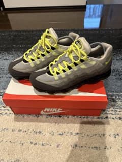 NIKEエアベイパーマックス95イエローグラデのサムネイル