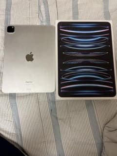 最終値下げ　Apple iPad Pro 11インチ シルバー128GBのサムネイル