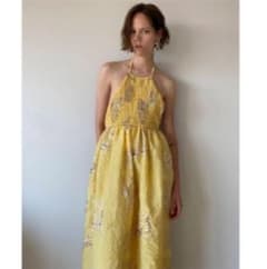 zara limited edition ワンピースのサムネイル