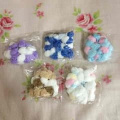新品未使用！ミニもこもこシュシュのサムネイル