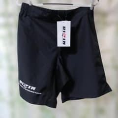RIZIN ショートパンツ Mサイズ 中黒 新品タグ付きライジン格闘技メンズ筋トのサムネイル