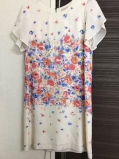 Rose Tiara チュニックワンピース　フラワーのサムネイル