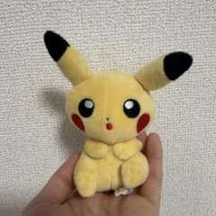ポケモン ピカチュウ ぬいぐるみ マスコットのサムネイル
