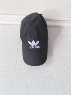 adidas アディダスキャップのサムネイル
