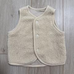 UNIQLO ベビー フリースベスト リバーシブル 60cmのサムネイル